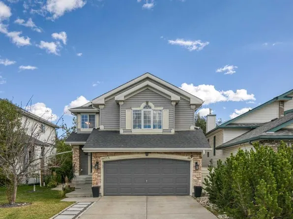 118 W Citadel Crest Park NW, Calgary, AB T3G 4K5