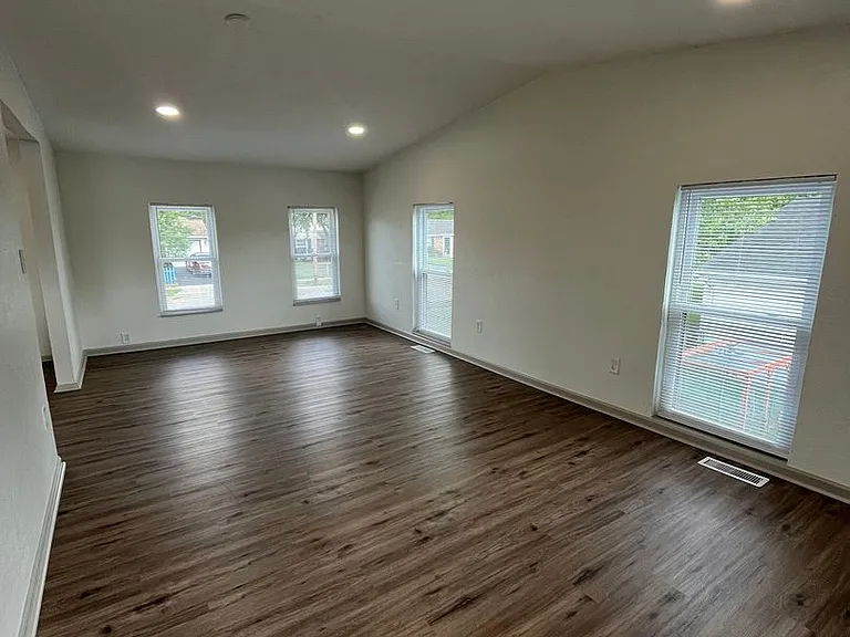 3783 Edendale Rd — Photo 7