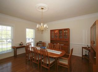 5301 Backlick Rd, Springfield, VA 22151