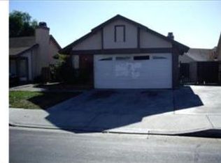 181 Chant St, Perris, CA 92571