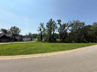 2615 Creek Dr, Newburgh, IN 47630