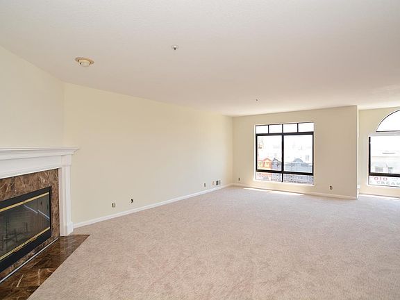 4th image of 1442 Taraval St #3