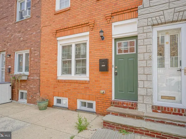 2545 S Warnock St, Philadelphia, PA 19148