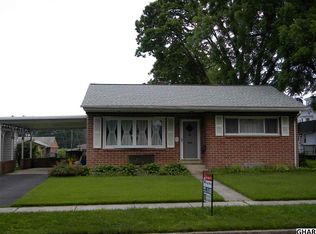 23 William Penn Dr, Camp Hill, PA 17011