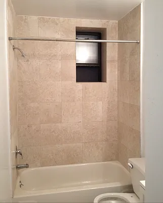 Rented by Dynamik Realty | media 10