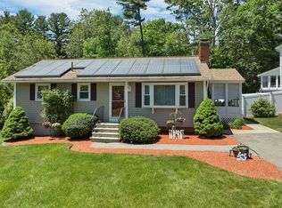 38 Dexter Ave, Dracut, MA 01826