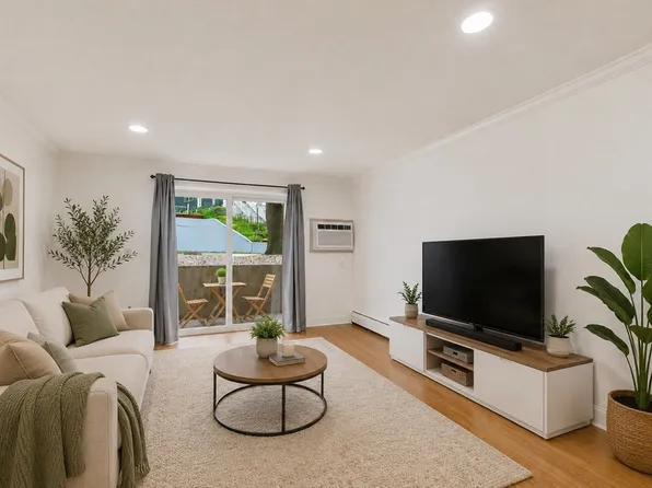 70 Warren Ave APT 1-4, Chelsea, MA 02150