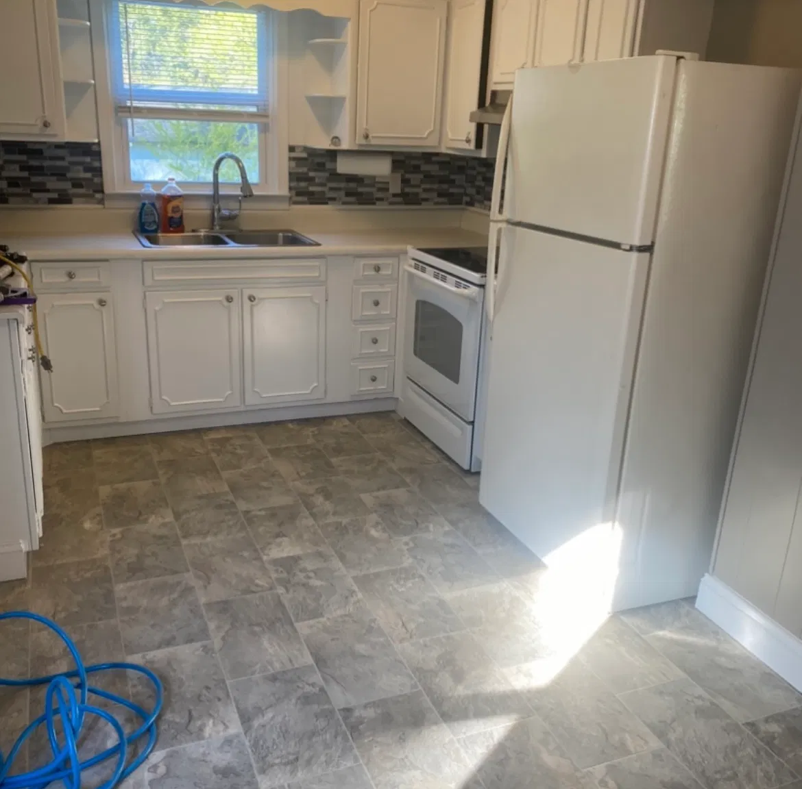 2 bed, 792 sqft, $975 — Photo 3