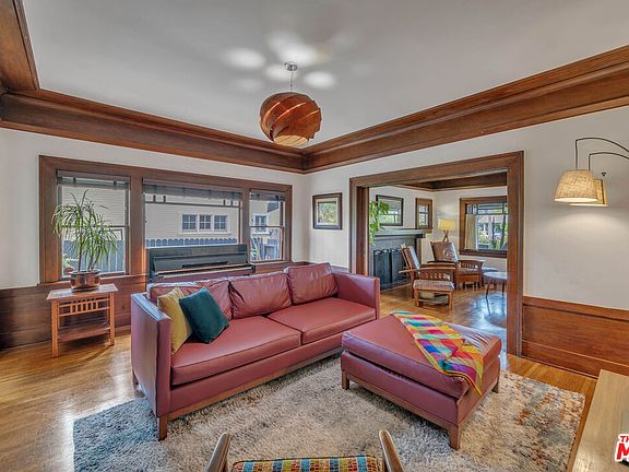 2nd image of 1812 S Bronson Ave