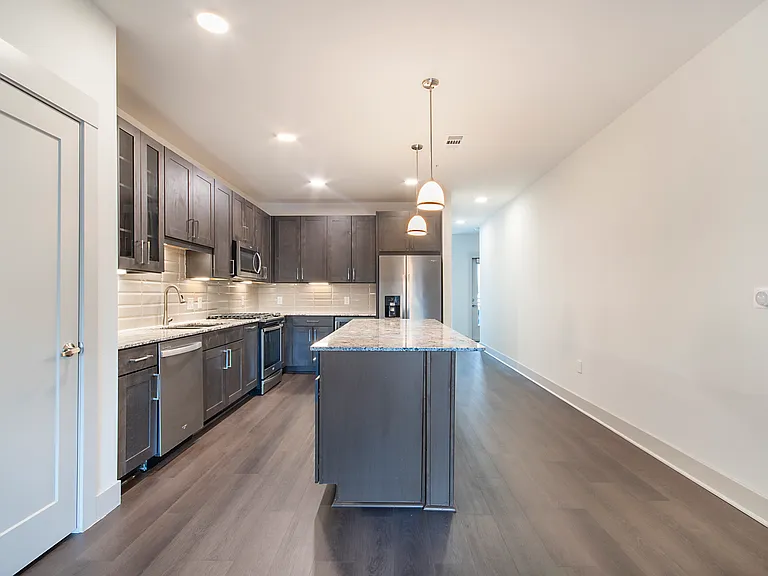 5613 Belmont Ave #TOWNHOUSE — Photo 9