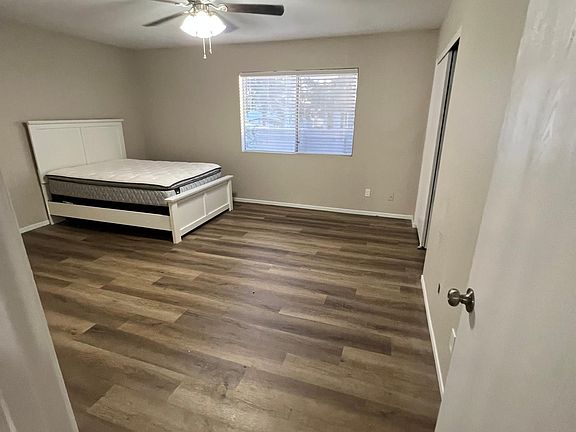 3rd image of 20232 N 21st Dr