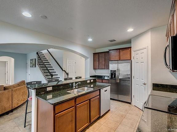 4th image of 256 Wallrock Dr