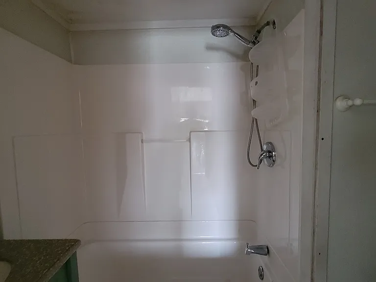 1024 Park Ave — Photo 10