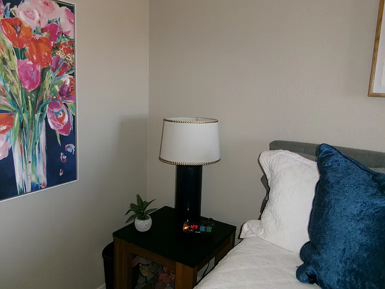 New side table in master