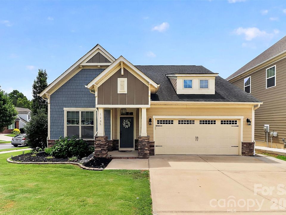 1st image of 128 Creekside Crossing Ln