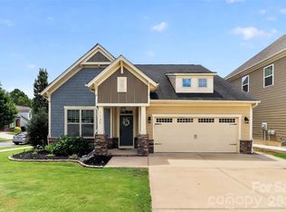 128 Creekside Crossing Ln, Mooresville, NC 28117