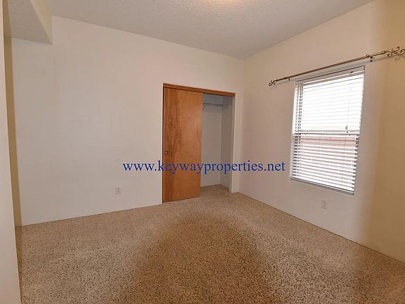 3rd image of 4105 Whistler Ave NW
