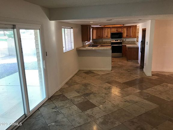 5th image of 7419 S COLLEGE Avenue