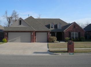 6917 N 128th Ct E, Owasso, OK 74055