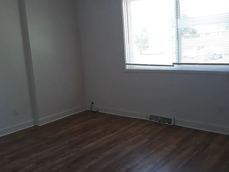 43012 Keesler Ct — Photo 16