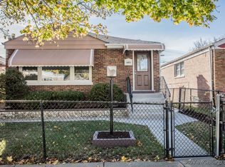 1051 E 90th St, Chicago, IL 60619