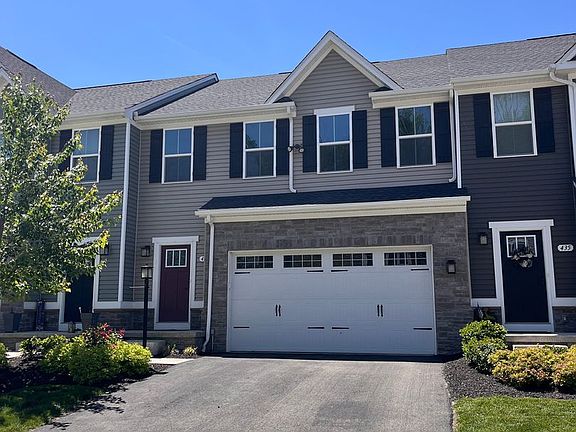 2nd image of 437 Greenwood Dr