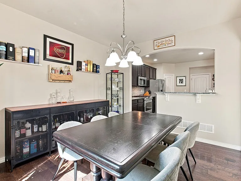 509 Wrangell Ln — Photo 17