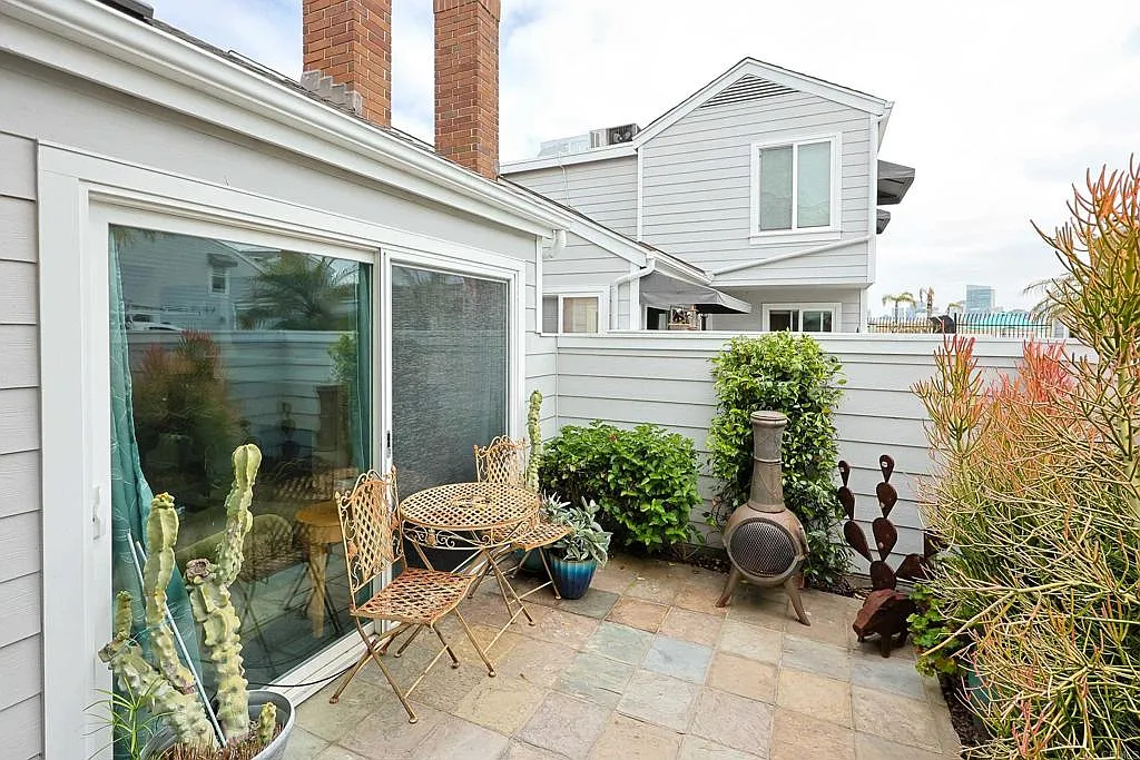 2 bed, 1472 sqft, $5,500 — Photo 3