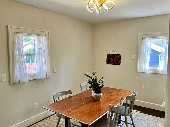 5th image of 17709 Franklin Ave