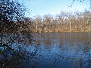 Lilac Rd, South Bend, IN 46628