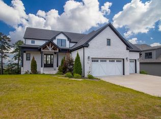 35 Haywood Ct, Little Rock, AR 72223