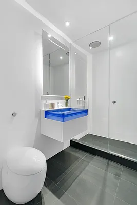 Rented by Compass | media 7