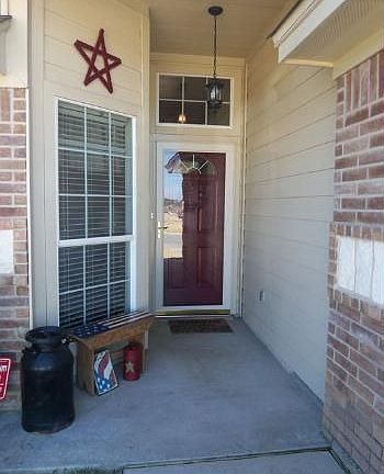 2nd image of 1208 Lancelot Dr