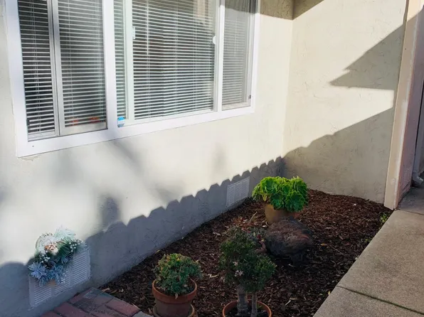 2235 McKinley Ave #2, Berkeley, CA 94703