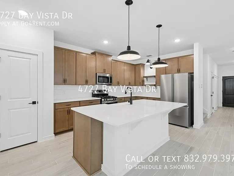 4727 Bay Vista Dr — Photo 5