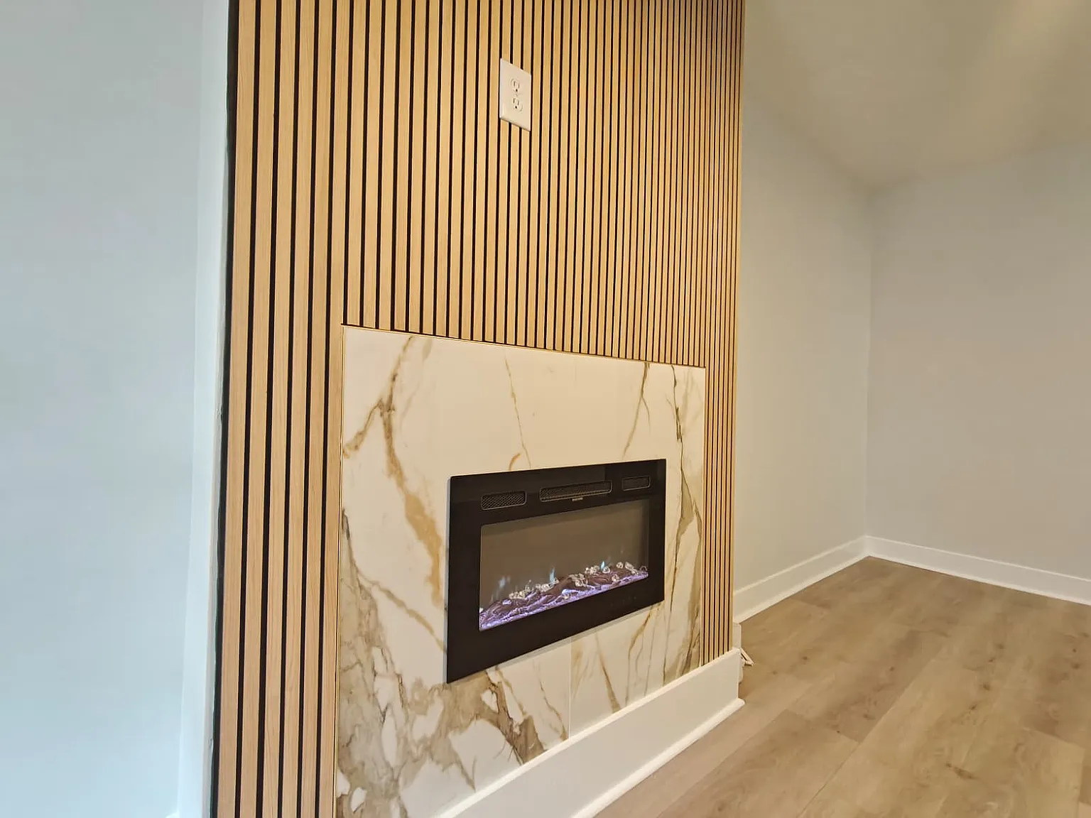 Stunning Home Available Now! — Photo 3