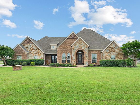 2nd image of 1312 Ruby Lea Ln
