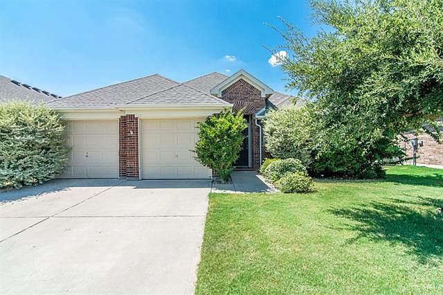 1st image of 2924 Pecan Grove Dr