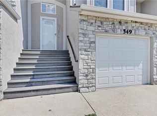 549 S Woodson Ln, Gardner, KS 66030