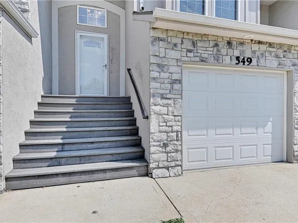 549 S Woodson Ln, Gardner, KS 66030