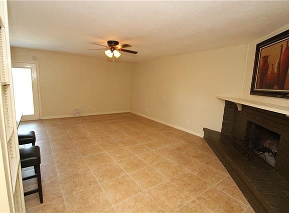 5th image of 816 Grassy Glen Dr