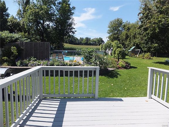 2nd image of 241 Valley Dr