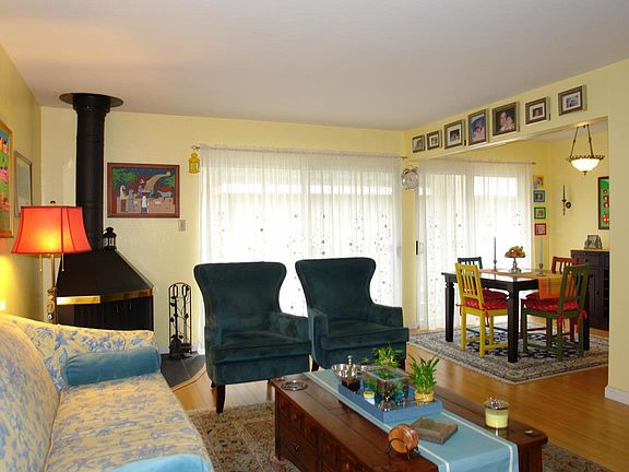 5th image of 675 Sharon Park Dr APT 238