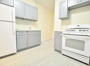 30-38 30th St #AB, Astoria, NY 11102