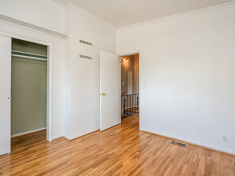 5885 Main St — Photo 12