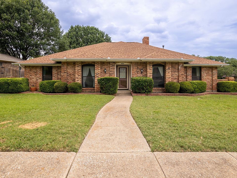 1st image of 4826 Vera Cruz Dr