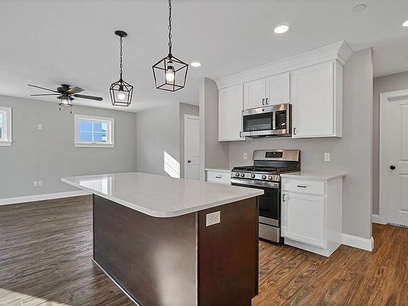 3rd image of 60 Woodcock Road