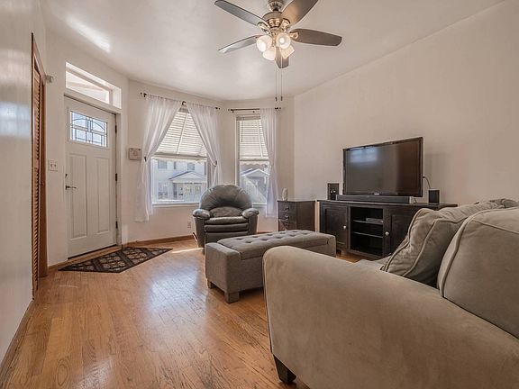 4th image of 3030 N Allen Ave