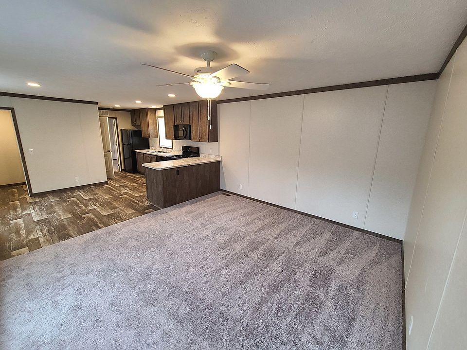 1st image of 516 Courtland Ln #339