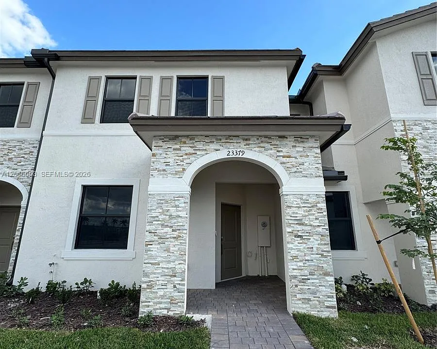 23379 SW 128th Ave #23379